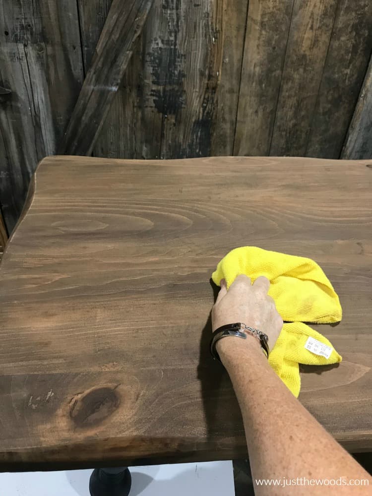 remove sanding dust, refinishing wood, restaining wood table