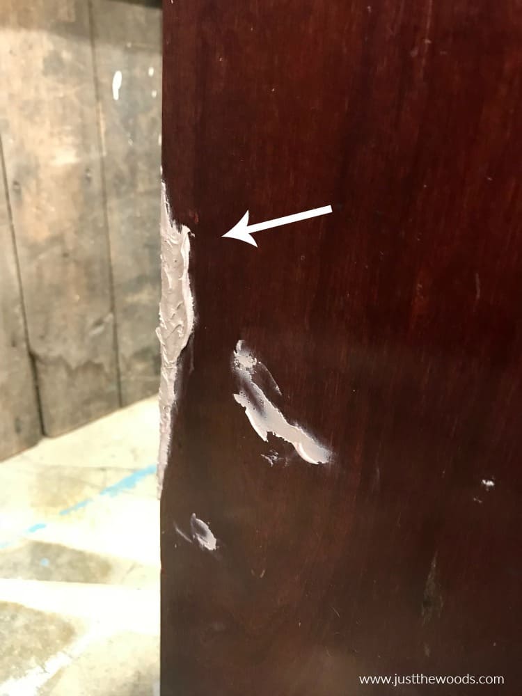 patch missing veneer with bondo, fix missing veneer, fix old furniture with bondo