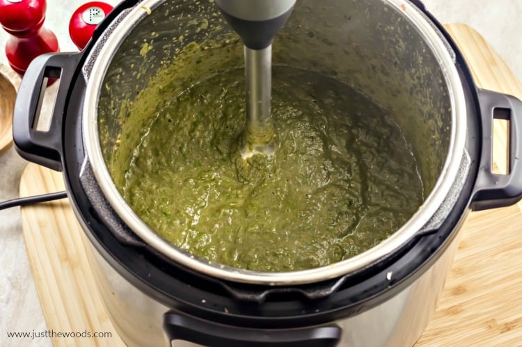 how to make spinach soup, cream of spinach soup recipe, healthy spinach soup