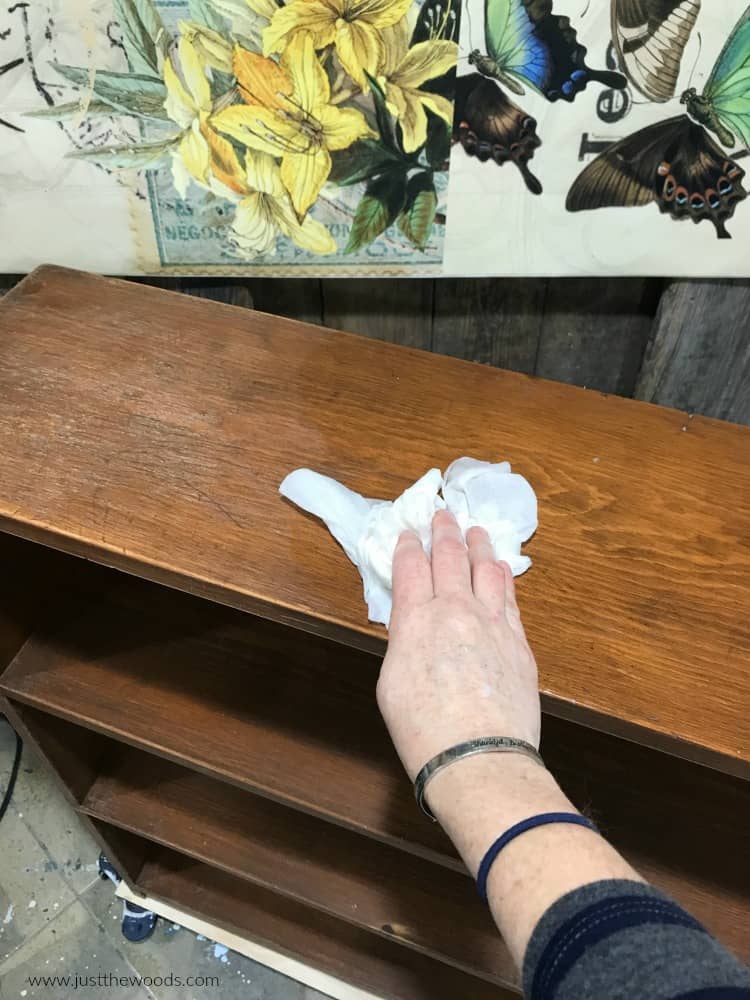 prepping chalk painted furniture, prepping wood furniture, painting furniture