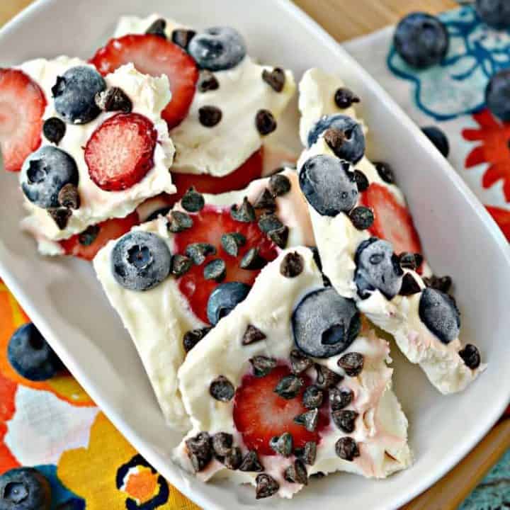 How to Make Healthy Berry Yogurt Bark You Will Love