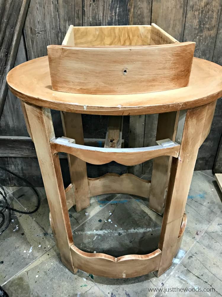 remove drawer from wooden table to prep for chalk paint and texture paint