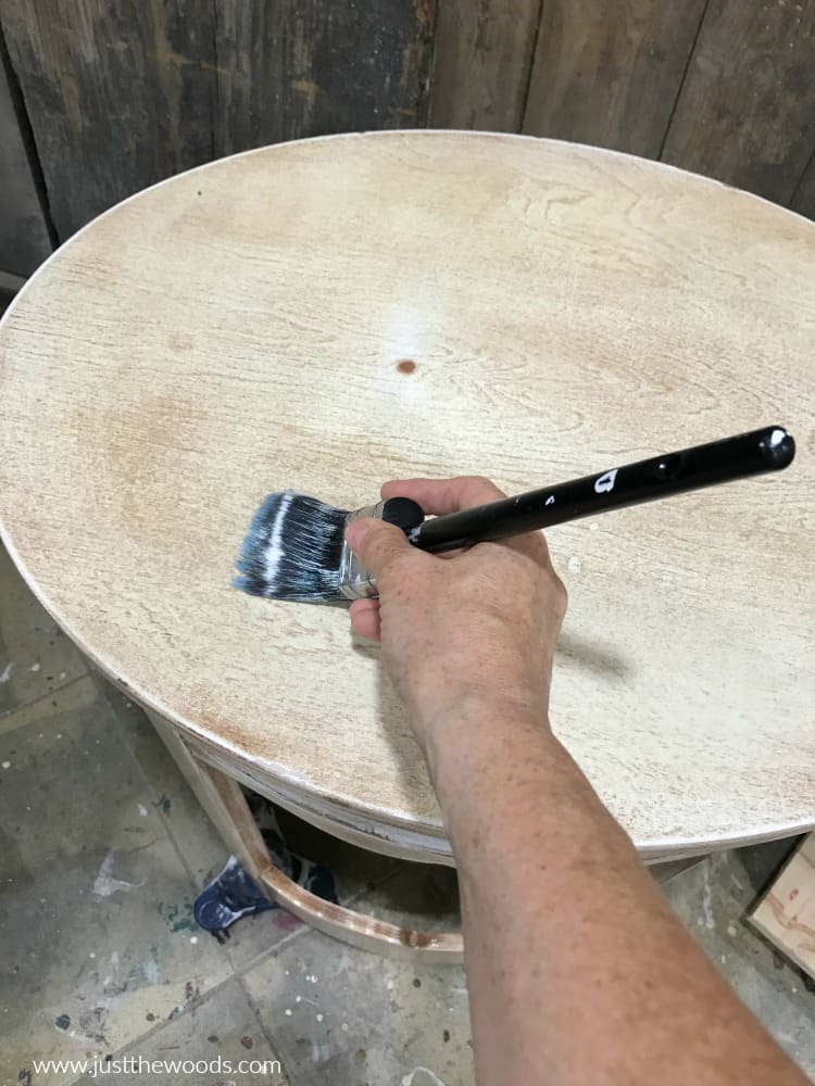 use cling on paintbrush to apply clear primer to furniture