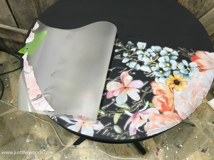 transfer image to chalk painted table