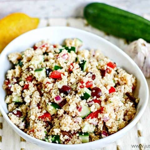 Greek Quinoa Salad for Clean Eating