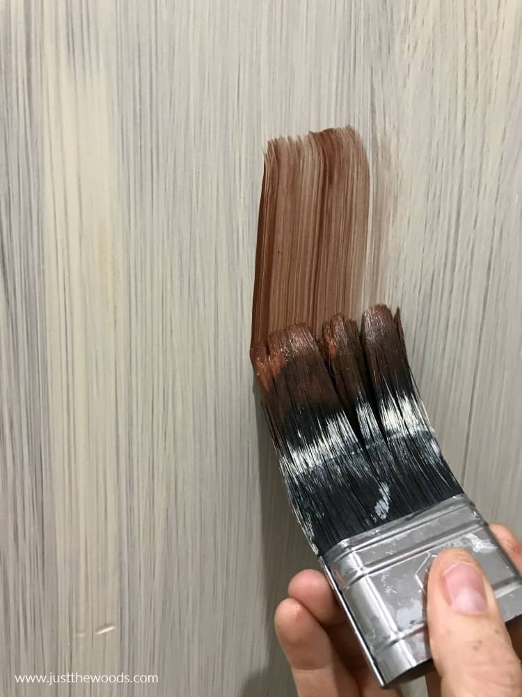 How to Paint Furniture with Modern Masters Metallic Paint