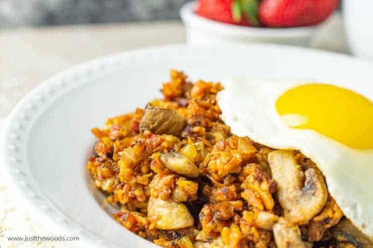 sweet potato breakfast hash with mushrooms paleo