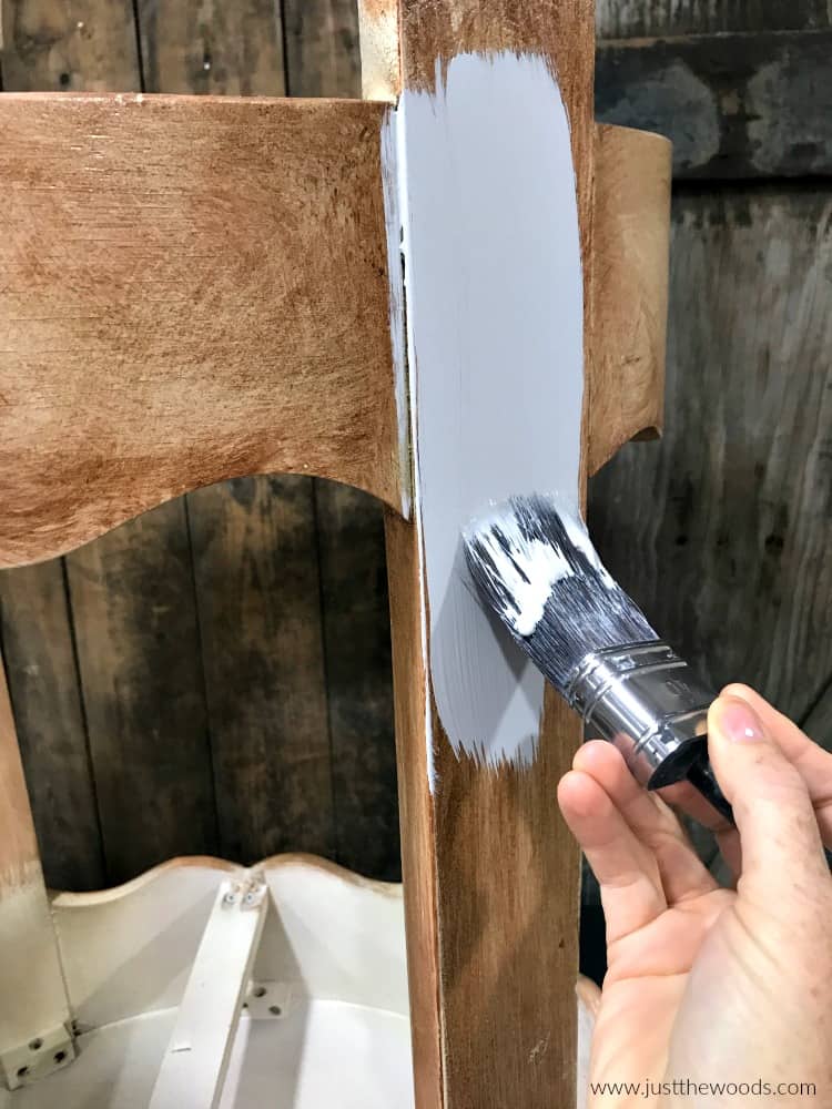 apply gray primer with brush