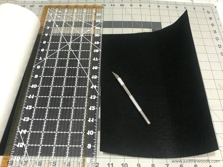 cut felt liner to size on fiskars cutting mat