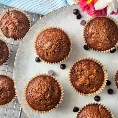 How to Make Healthy Chocolate Chip Muffins with Walnuts