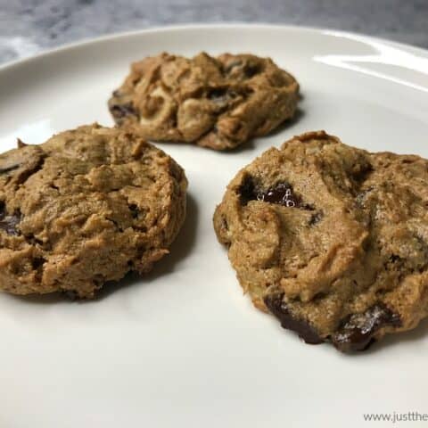 The Best Paleo Chocolate Chip Walnut Cookies Recipe