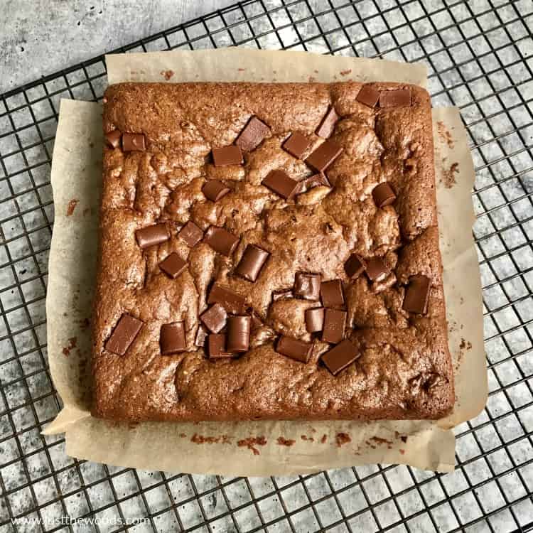 homemade fudge tahini brownies