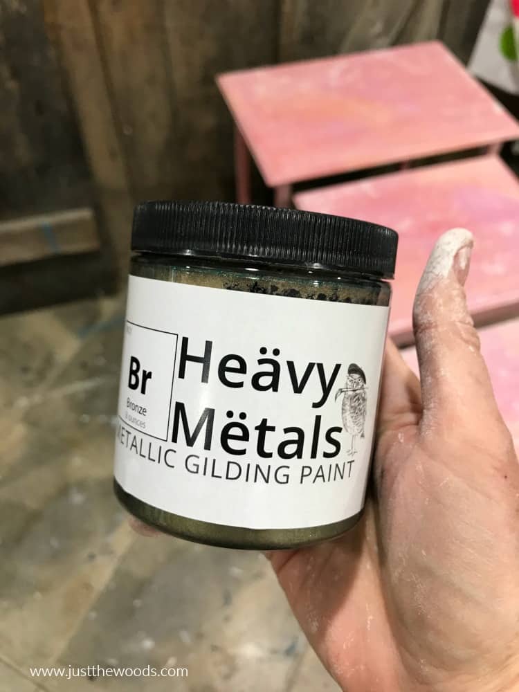 heavy metals wise owl bronze metallic gilding paint in small container