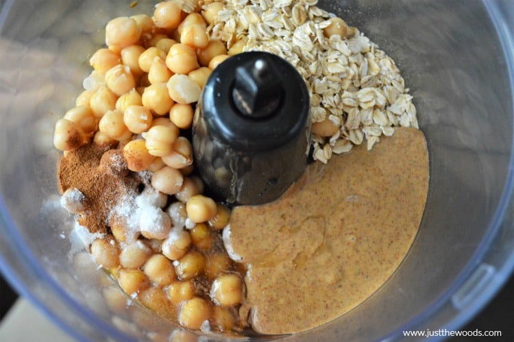 how to make chickpea muffins, chickpea muffins in food processor