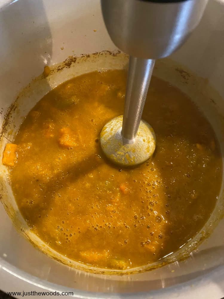 creamy butternut squash soup recipe, easy butternut squash soup