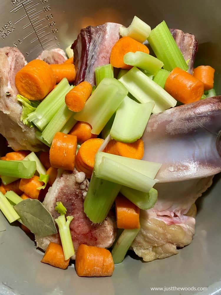 cow bones and vegetables bone broth recipe