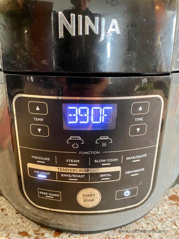 Air Fried Bacon Wrapped Jalapeno Poppers in the Ninja Foodi