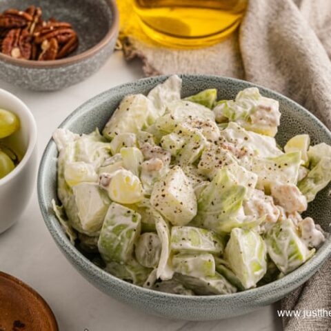 Easy Waldorf Salad Recipe