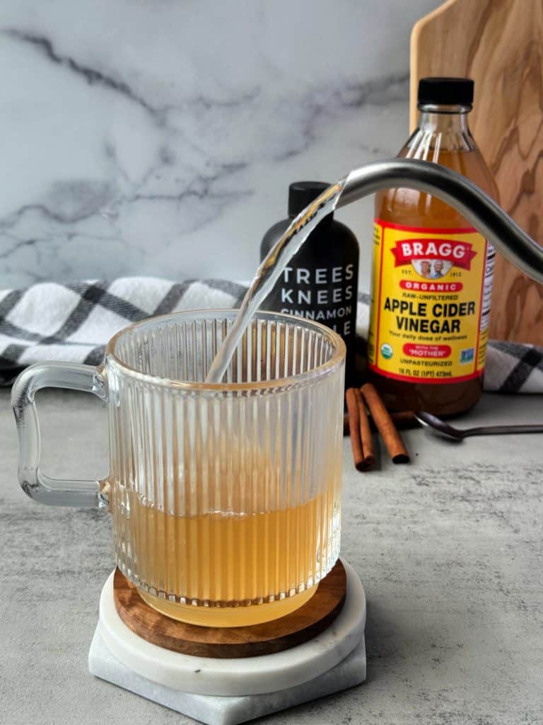 how to make Apple Cider Vinegar cinnamon drink