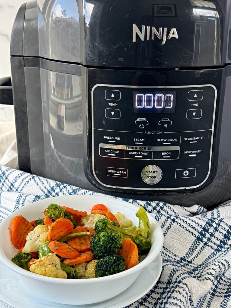 air fry frozen vegetables in Ninja Foodi air fryer 