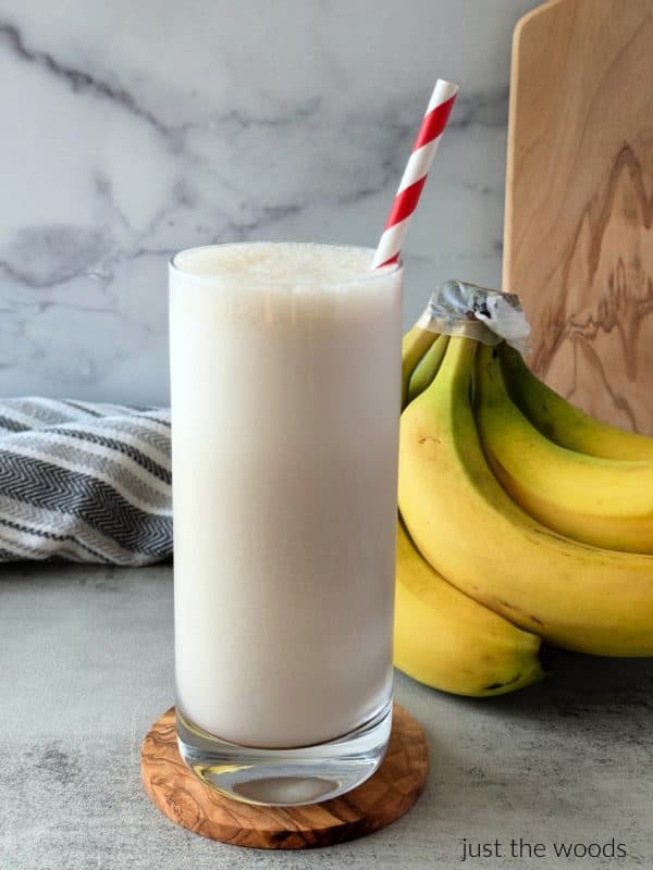 20+ Amazing Healthy Almond Milk Smoothie Recipes