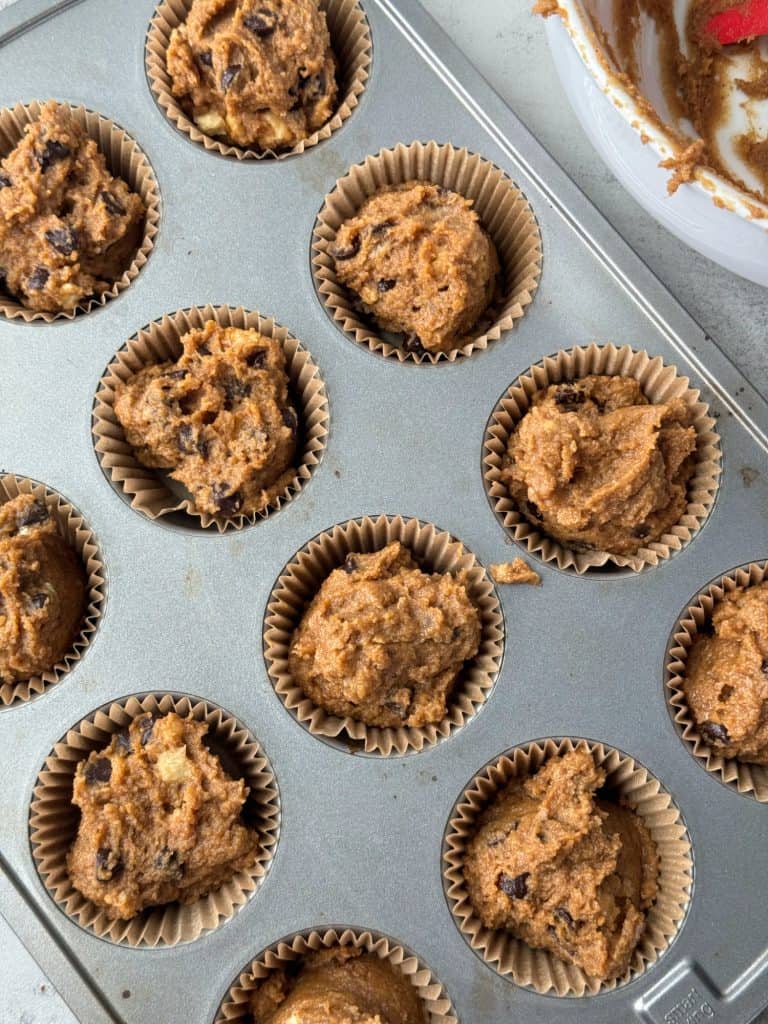 pumpkin muffins with chocolate chips 