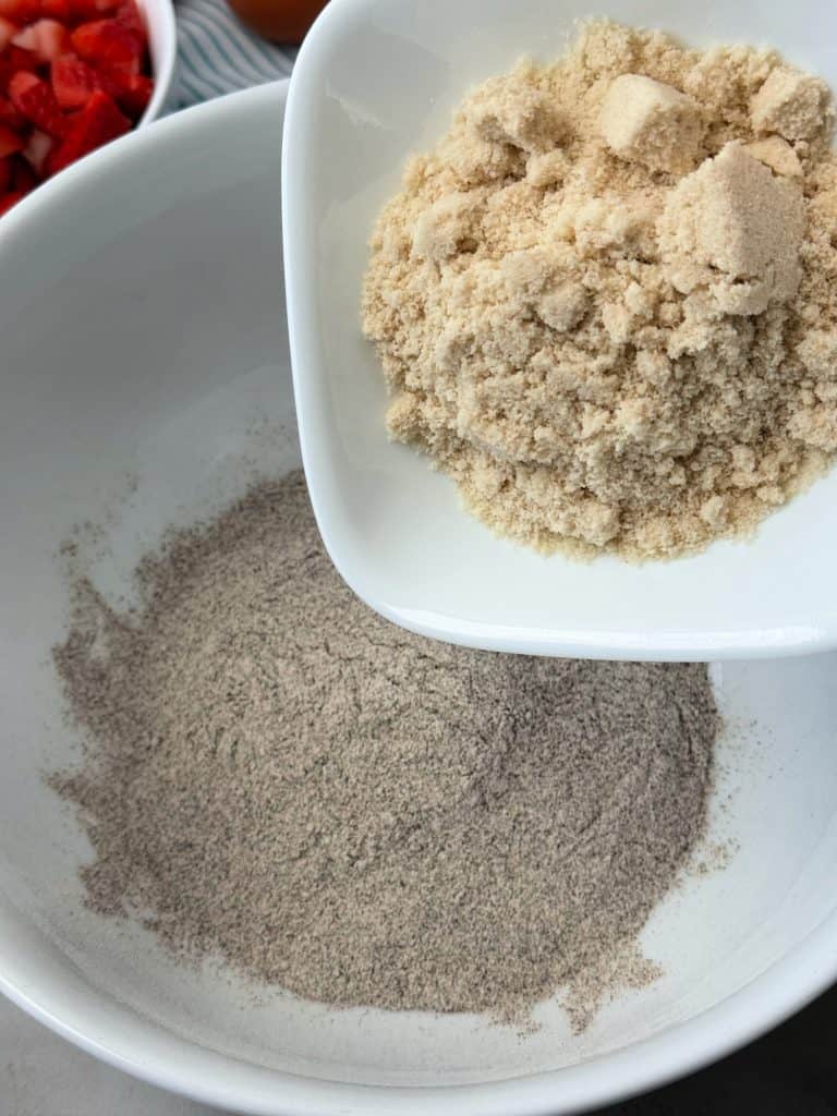 almond flour 