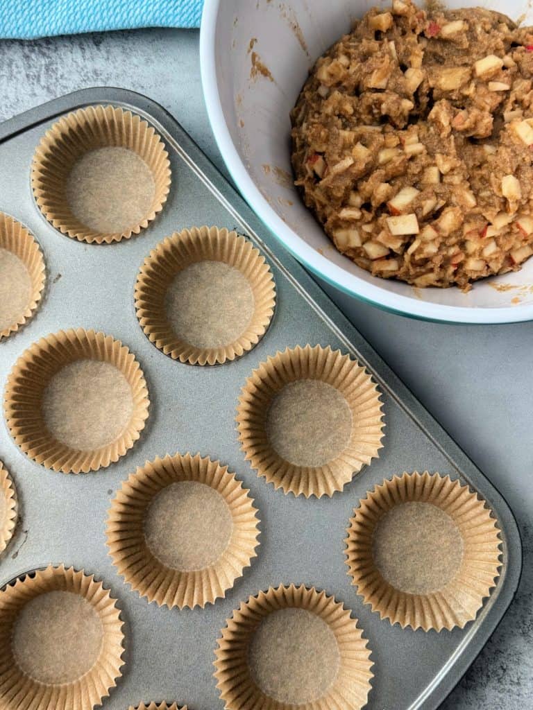 paper liners in muffin tin