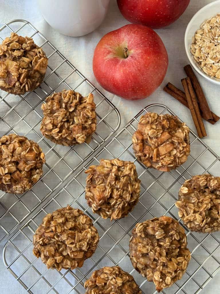 how to make healthy apple oatmeal muffins