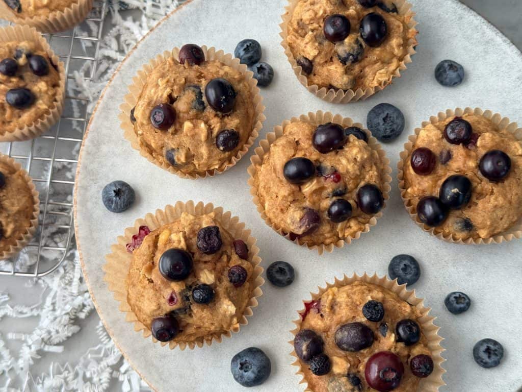 how to make blueberry oat muffins