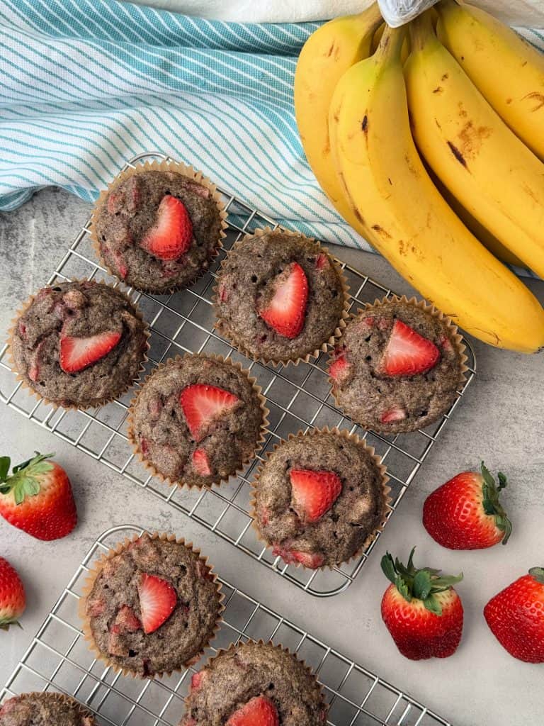 healthy strawberry banana muffins