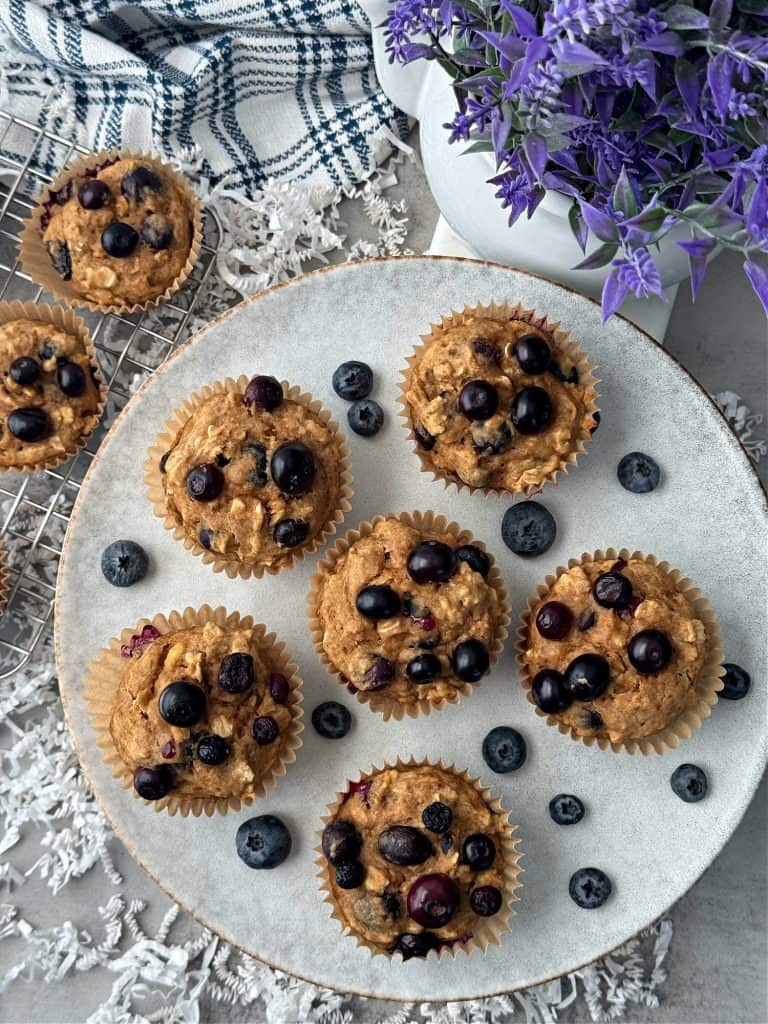 healthy blueberry muffins with oats 