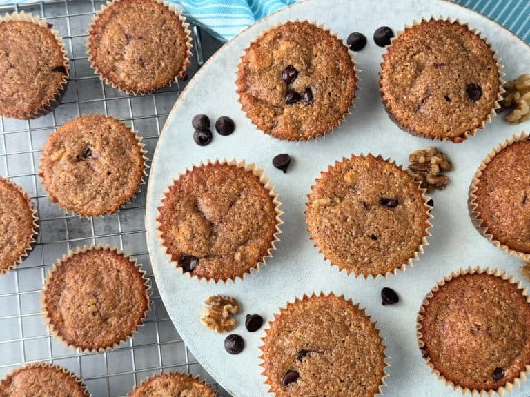 chocolate chip walnut muffin recipe