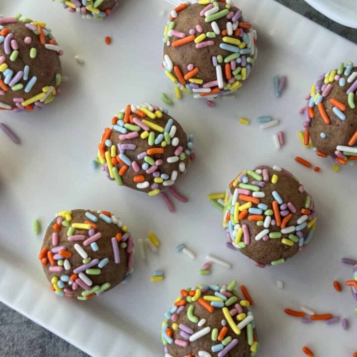 Funfetti Energy Balls - a No-Bake Healthy Snack