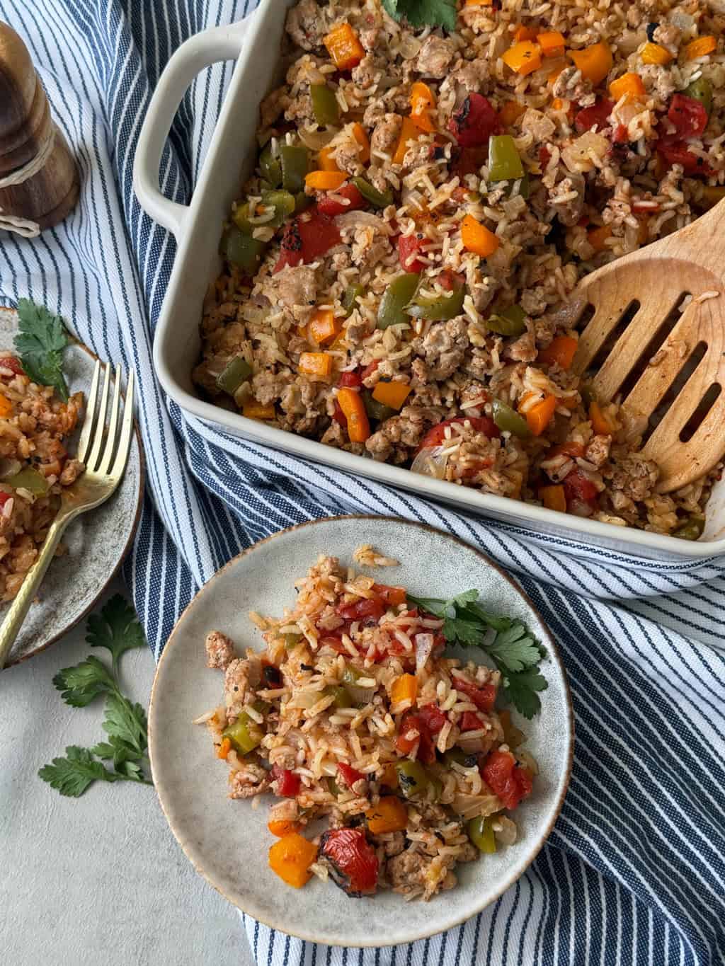 easy-Healthy-Ground-Pork-and-Rice-Casserole-Recipe-with-fire-roasted-tomatoes-and-bell-peppers