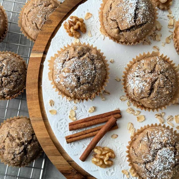 Healthy Banana Oatmeal Cinnamon Muffins