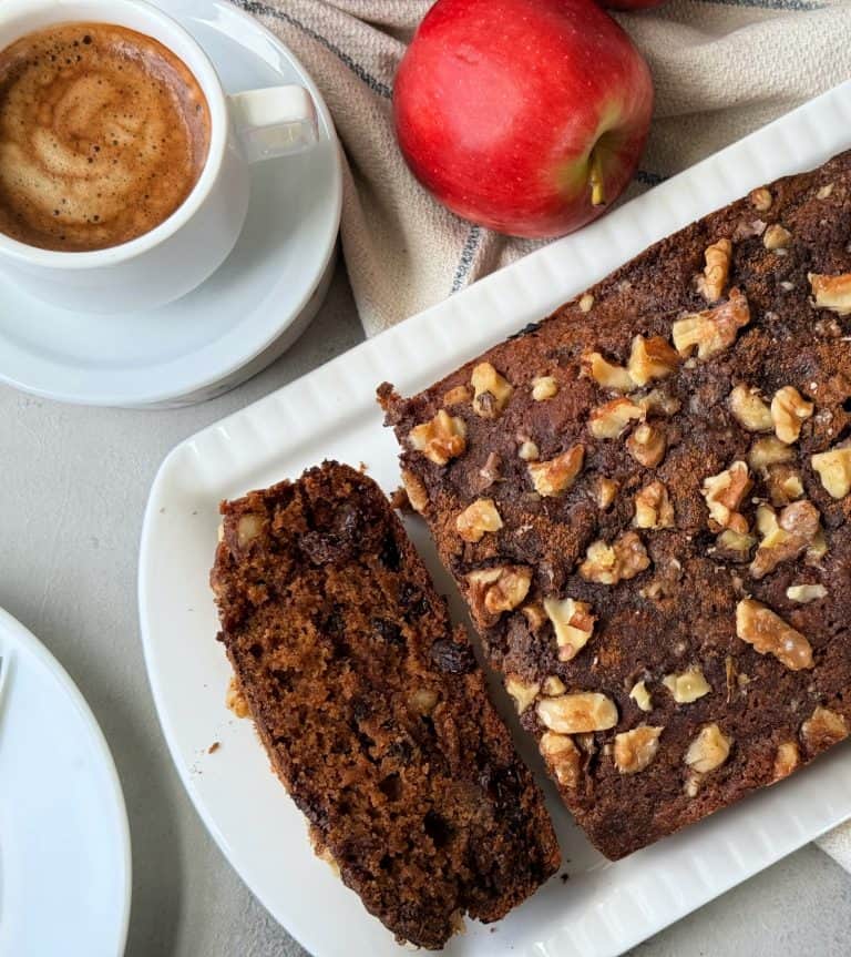 Applesauce Coffee Cake Recipe with Cinnamon Topping