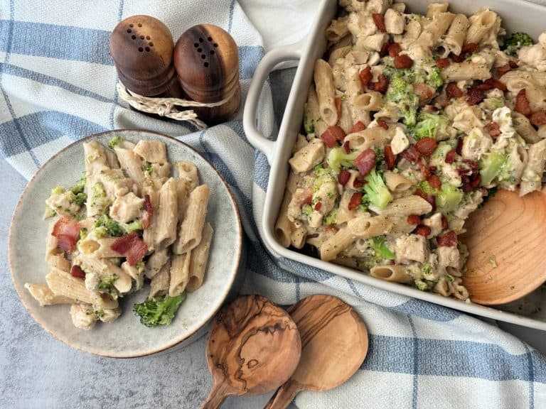 best chicken broccoli casserole with Alfredo sauce