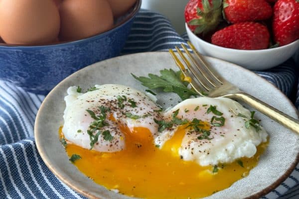 feature air fryer poached eggs with runny yolk
