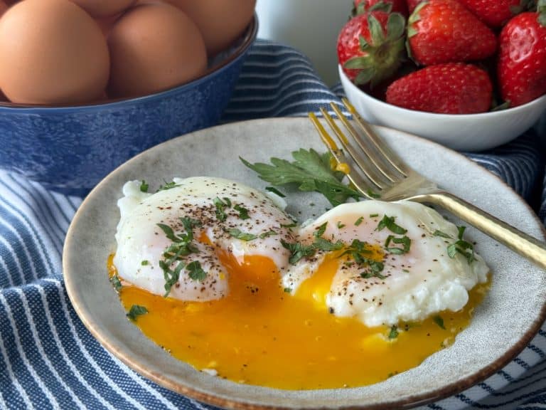 feature air fryer poached eggs with runny yolk