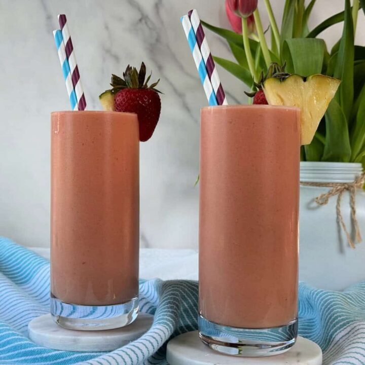 Strawberry Mango Pineapple Smoothie Recipe