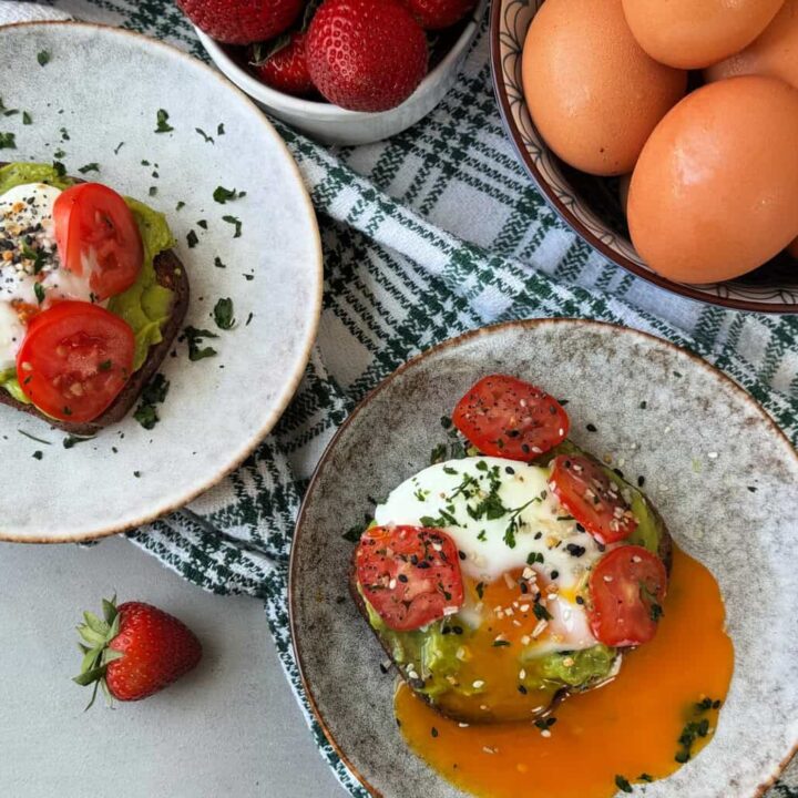 easy microwave poached eggs recipe