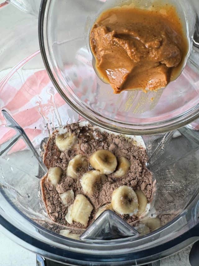 Peanut Butter Banana Protein Breakfast Smoothie Recipe