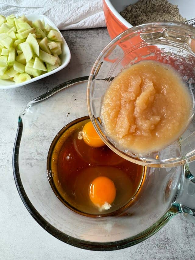 Applesauce Bundt Cake Recipe with Cinnamon Sugar