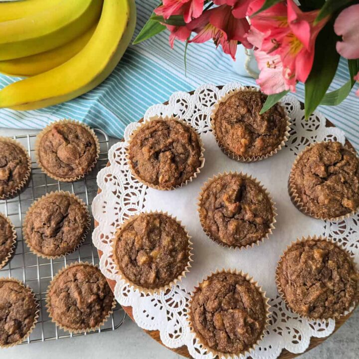 how to make banana muffins with applesauce